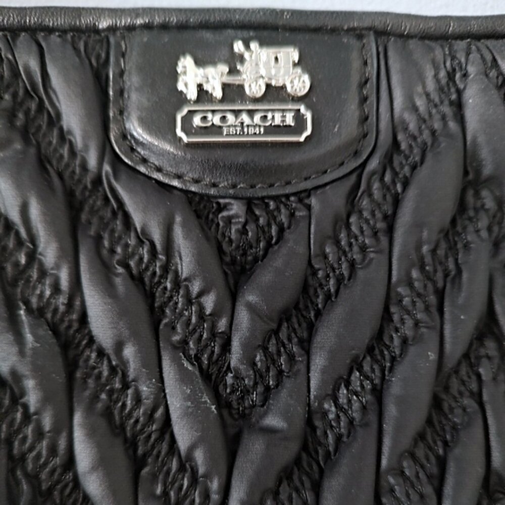 Coach 70th Anniversary Madison satin quilted chevron demi pochette EUC - Picture 2 of 7